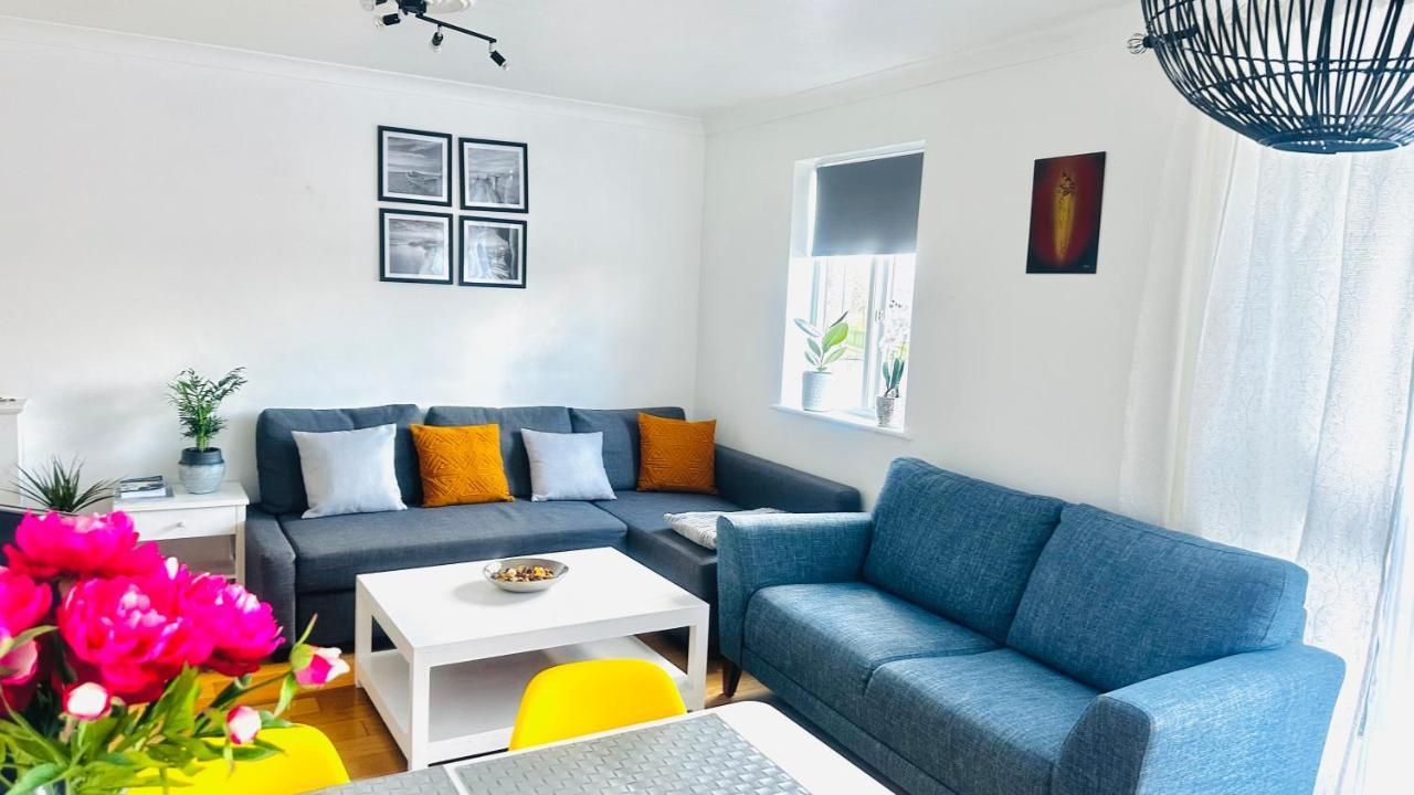 Amazing Location - City Of London- 2 Bedroom Stunning Canal View House With Private Garden,Parking & Balcony Luaran gambar