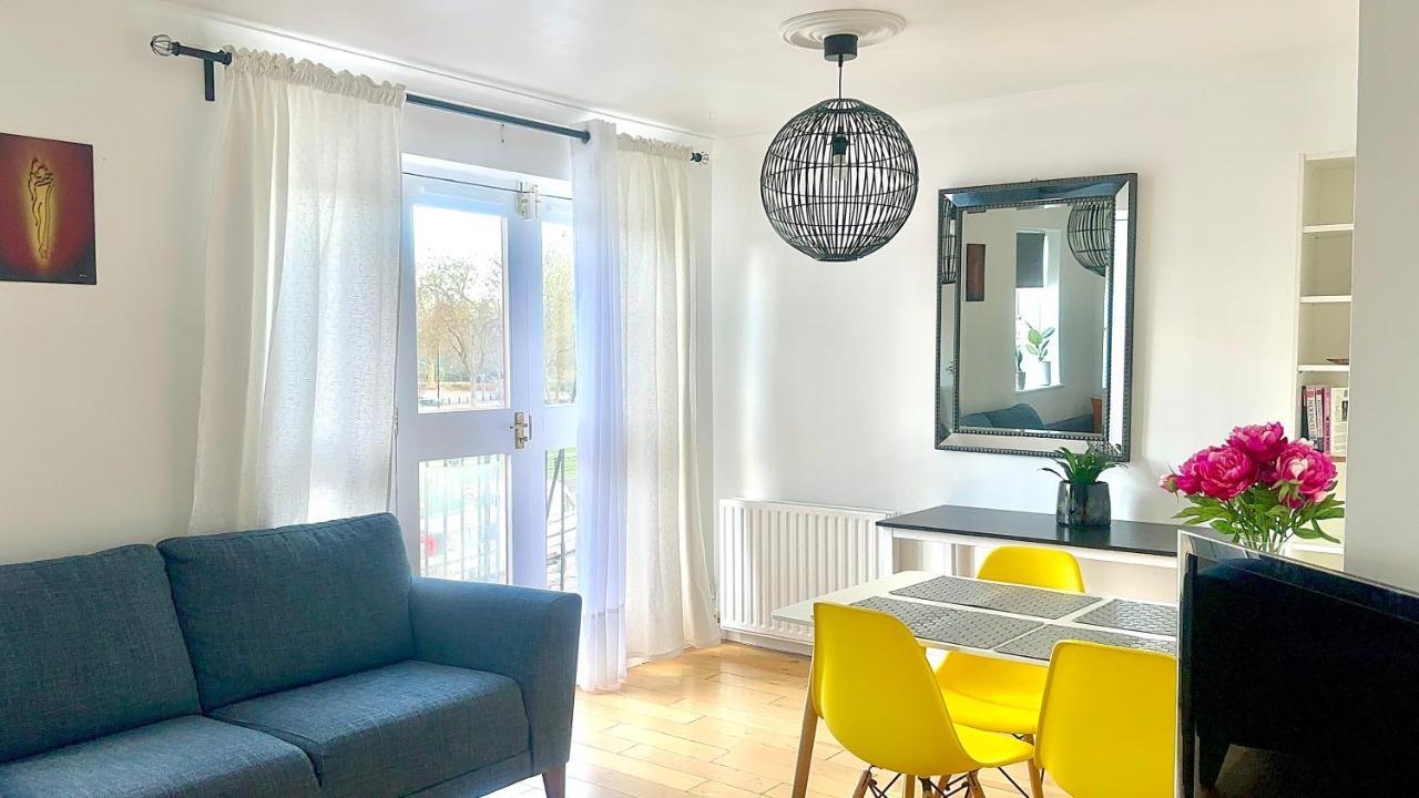 Amazing Location - City Of London- 2 Bedroom Stunning Canal View House With Private Garden,Parking & Balcony Luaran gambar