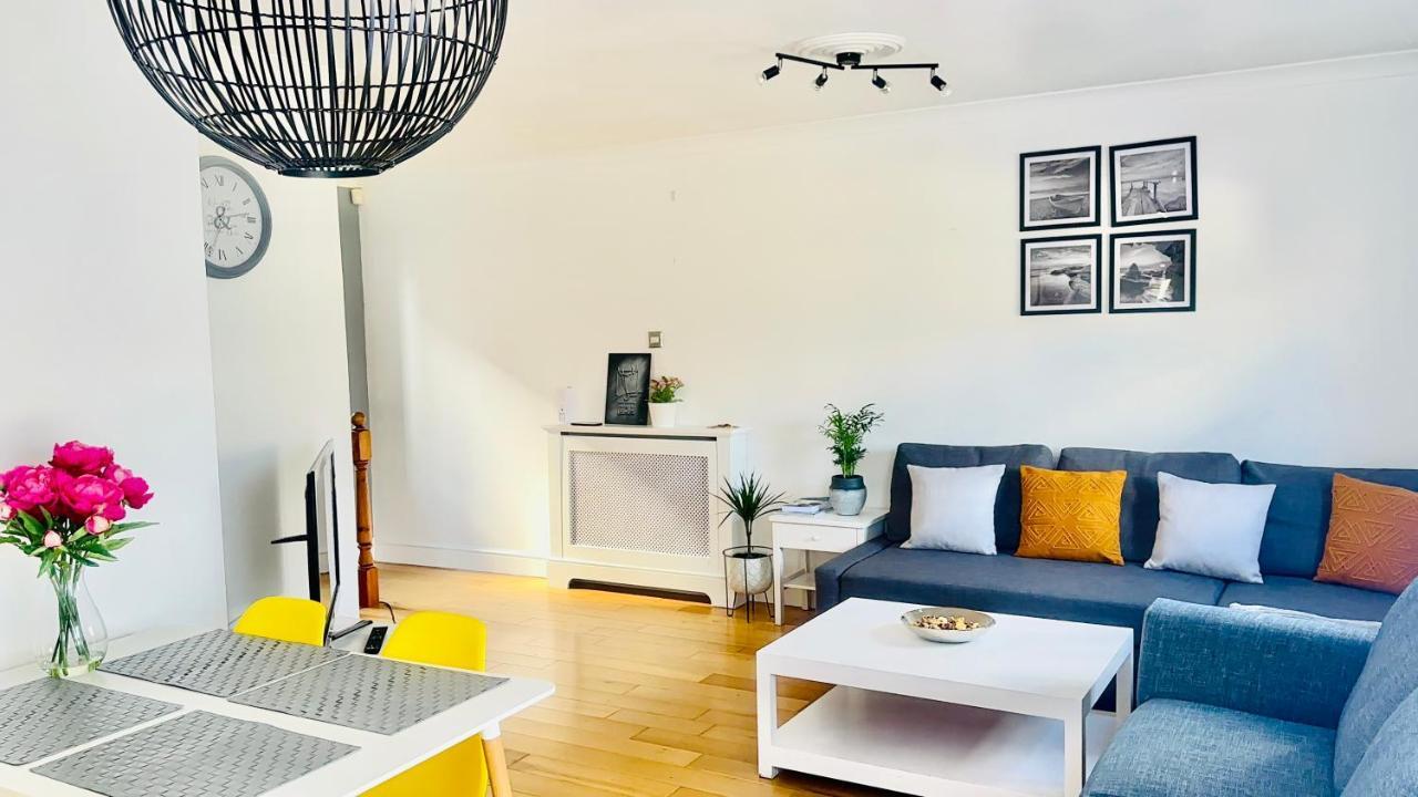 Amazing Location - City Of London- 2 Bedroom Stunning Canal View House With Private Garden,Parking & Balcony Luaran gambar