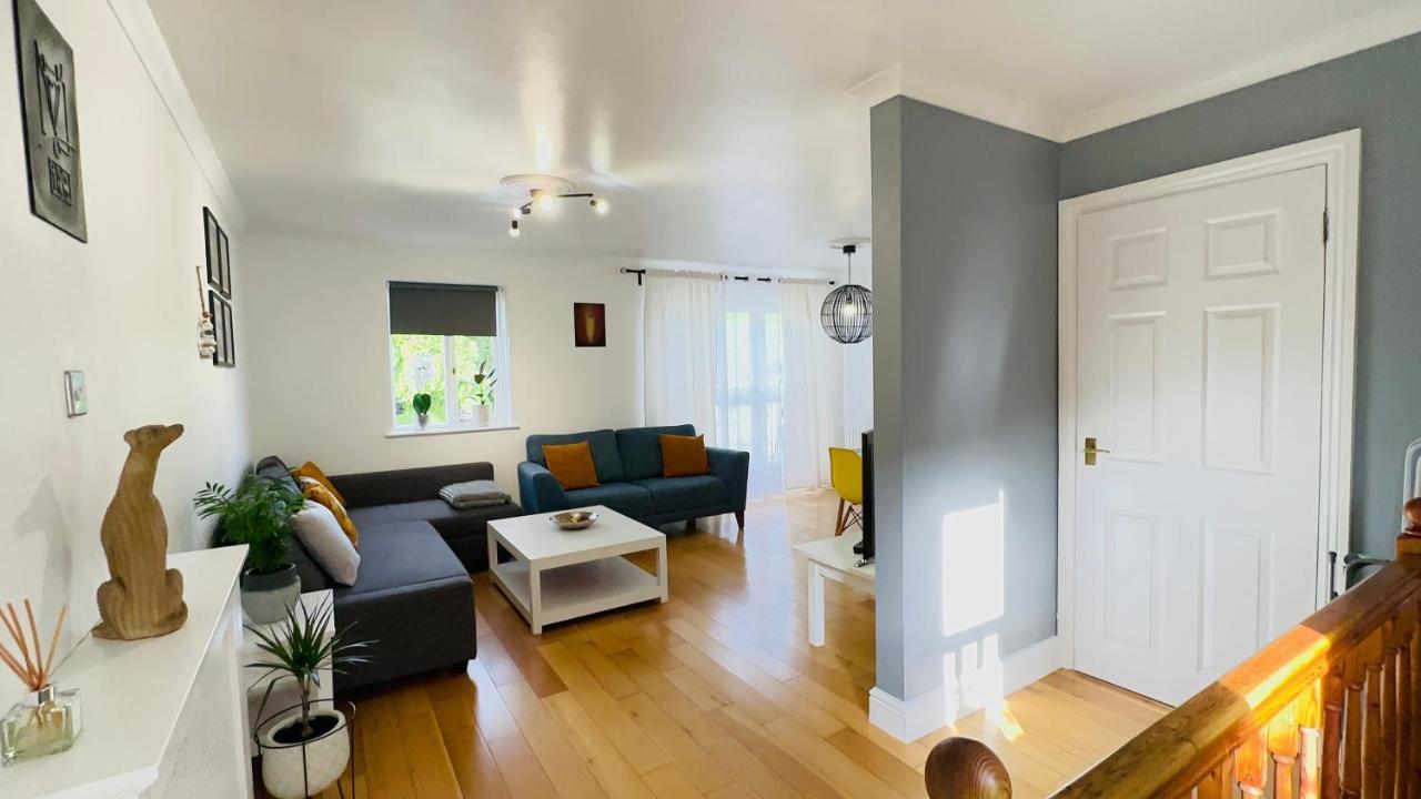 Amazing Location - City Of London- 2 Bedroom Stunning Canal View House With Private Garden,Parking & Balcony Luaran gambar