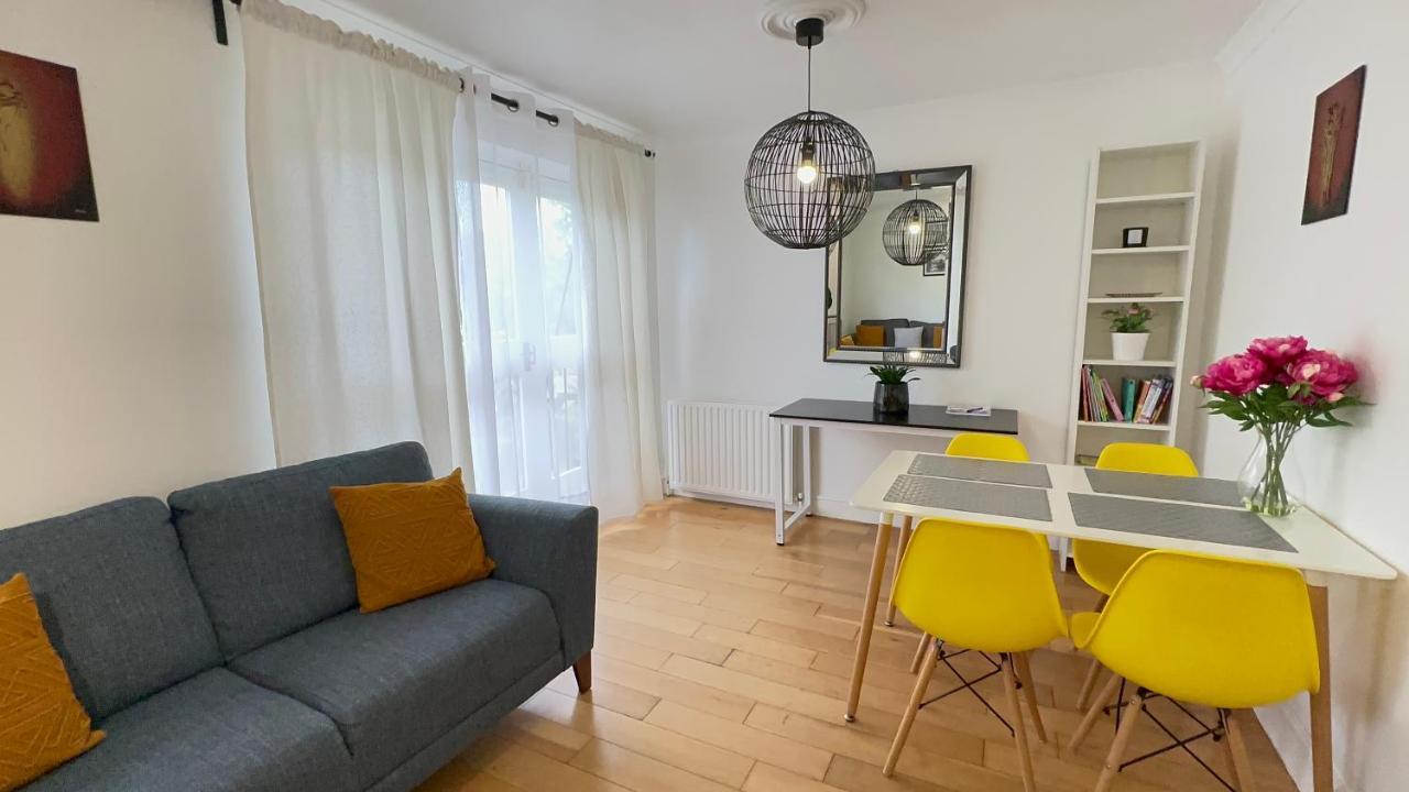 Amazing Location - City Of London- 2 Bedroom Stunning Canal View House With Private Garden,Parking & Balcony Luaran gambar