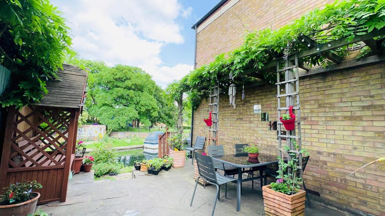 Amazing Location - City Of London- 2 Bedroom Stunning Canal View House With Private Garden,Parking & Balcony Luaran gambar